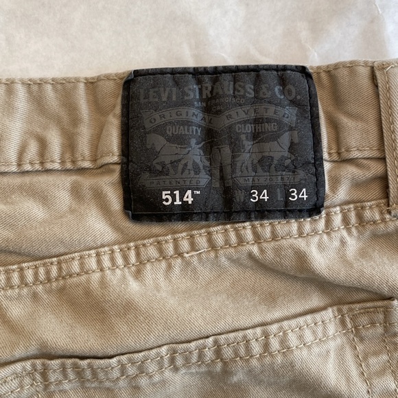 Levi’s men’s 514 W34 L 34 khaki jeans - Picture 2 of 3